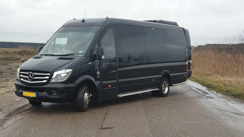 Foto van Sprinter VIP 16p
