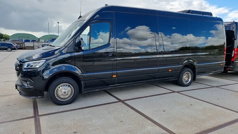 Foto van Sprinter VIP 20p