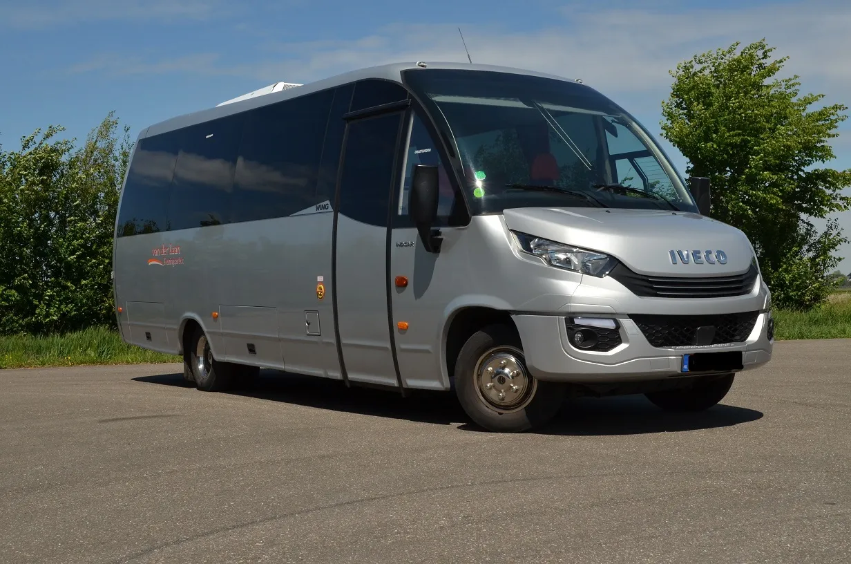 Foto van Midibus 28p
